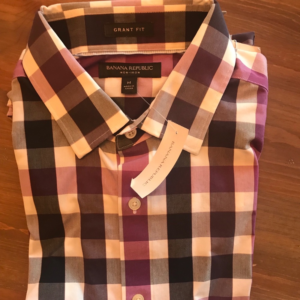 Banana Republic Men’s Dress Shirt.
